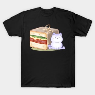 A cute cat with a bread T-Shirt